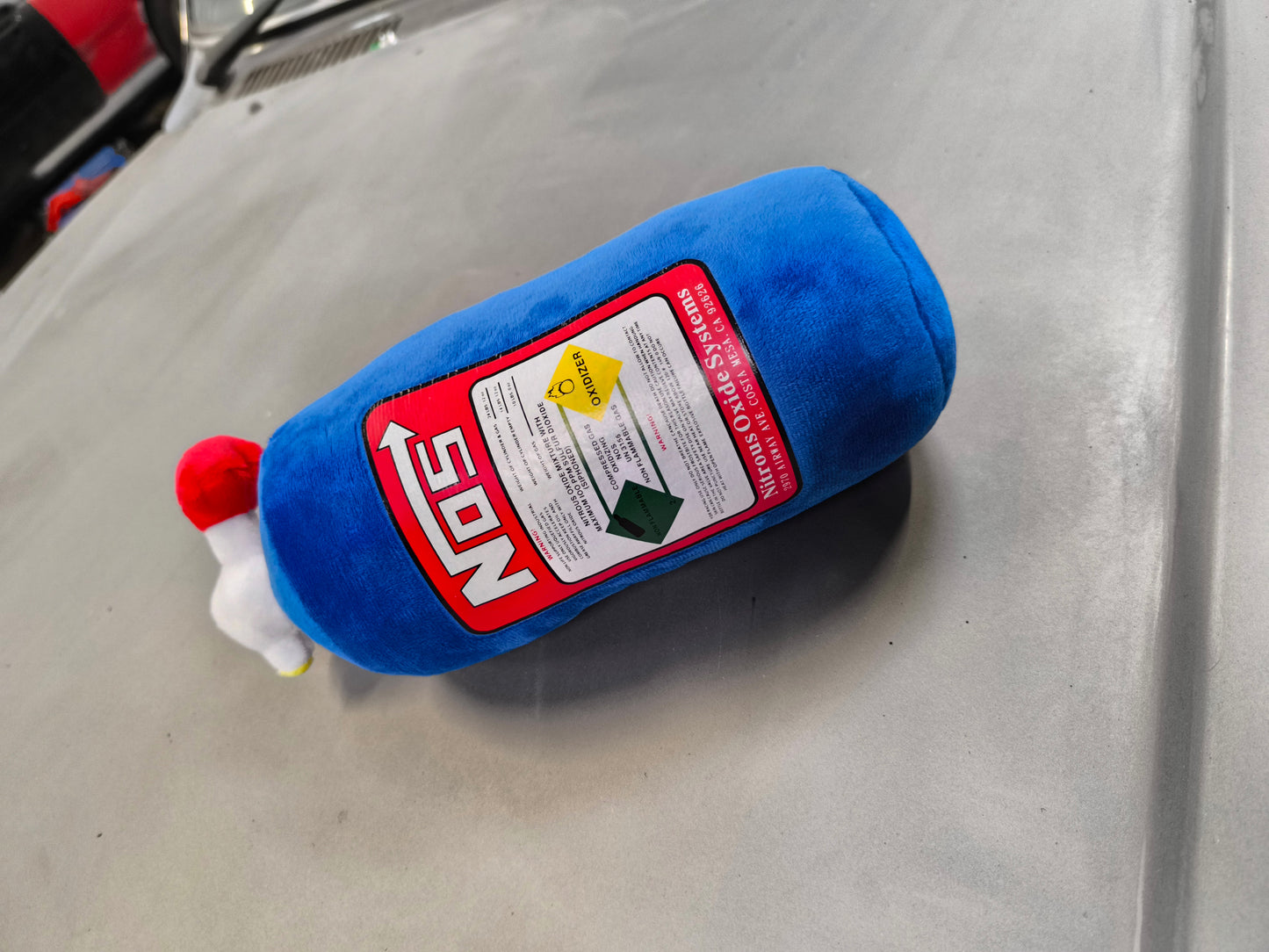 NOS Bottle headrest with clip on back